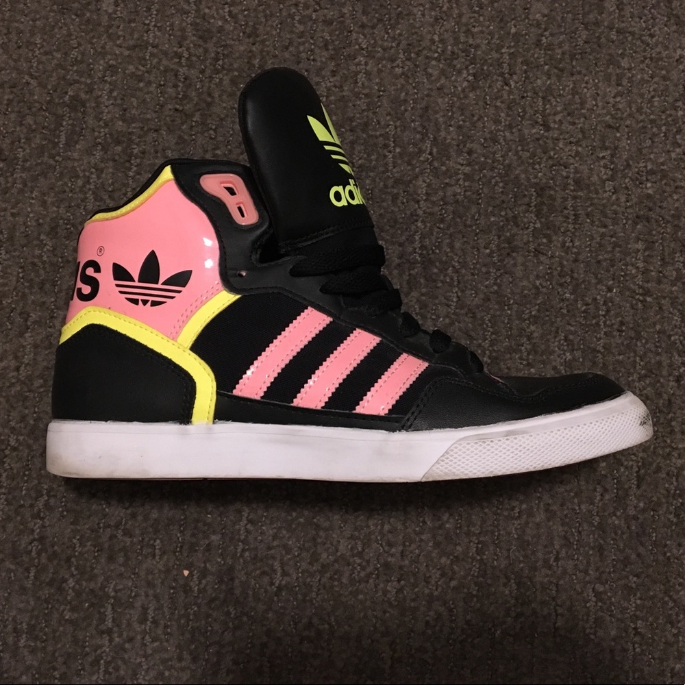 Pink Adidas High Top Skater sneaker shoes!